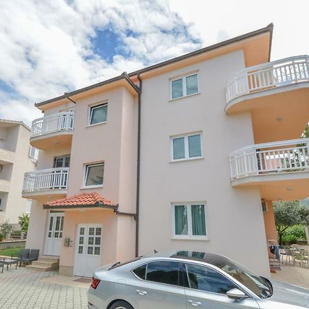 Apartments Lupe Split Exteriér fotografie
